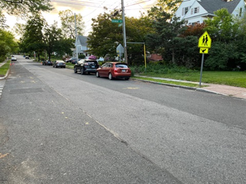 New line painting crosswalk